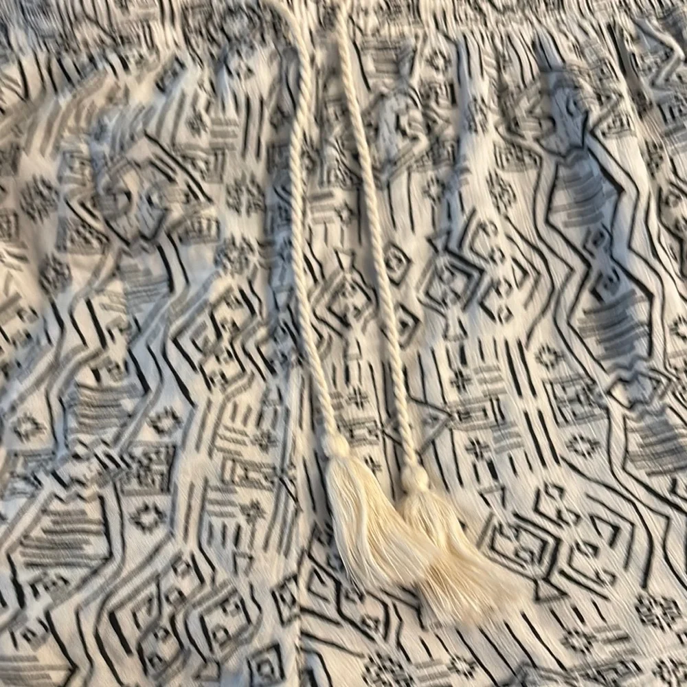 Xhilaration Black and White High Waist Shorts - Picture 3 of 3